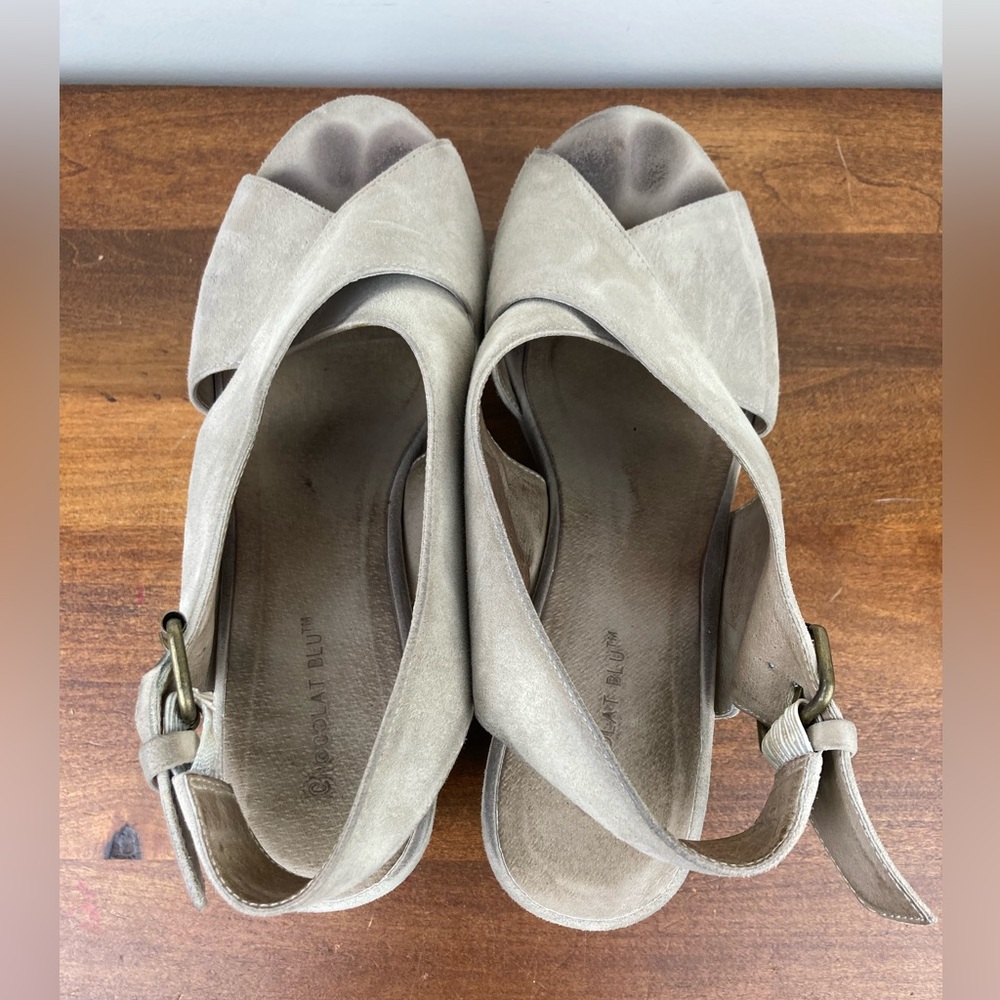 Chocolat Blu Wim Gray Suede Wedge Criss Cross Sandals Platform Women’s 9.5. - Picture 10 of 11